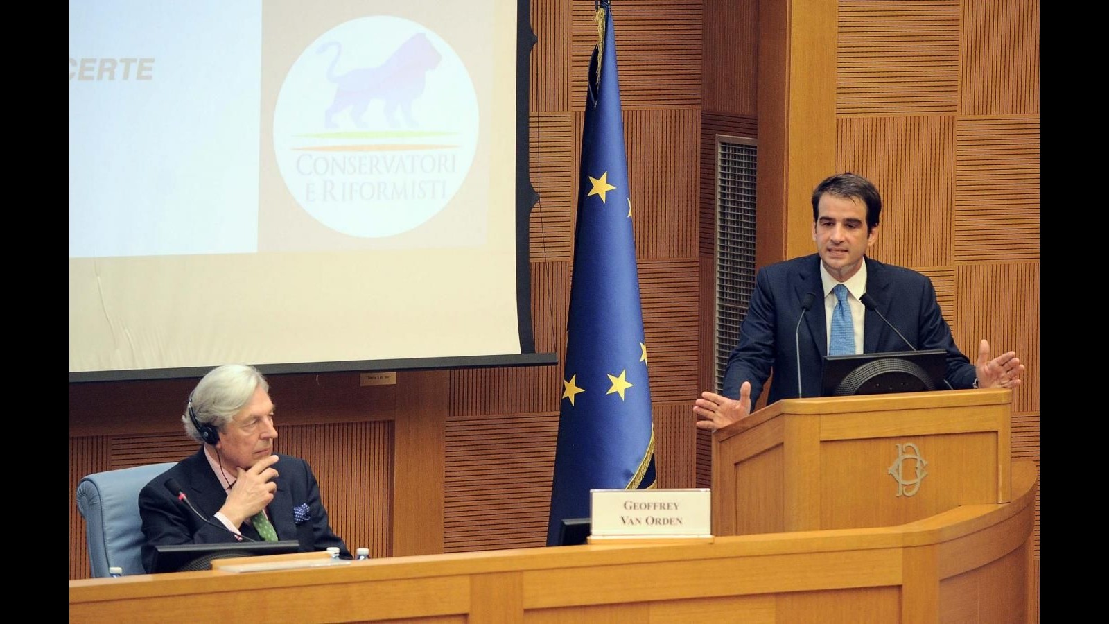 Riforme, Fitto: Senato? Va eliminato o meglio eleggerlo