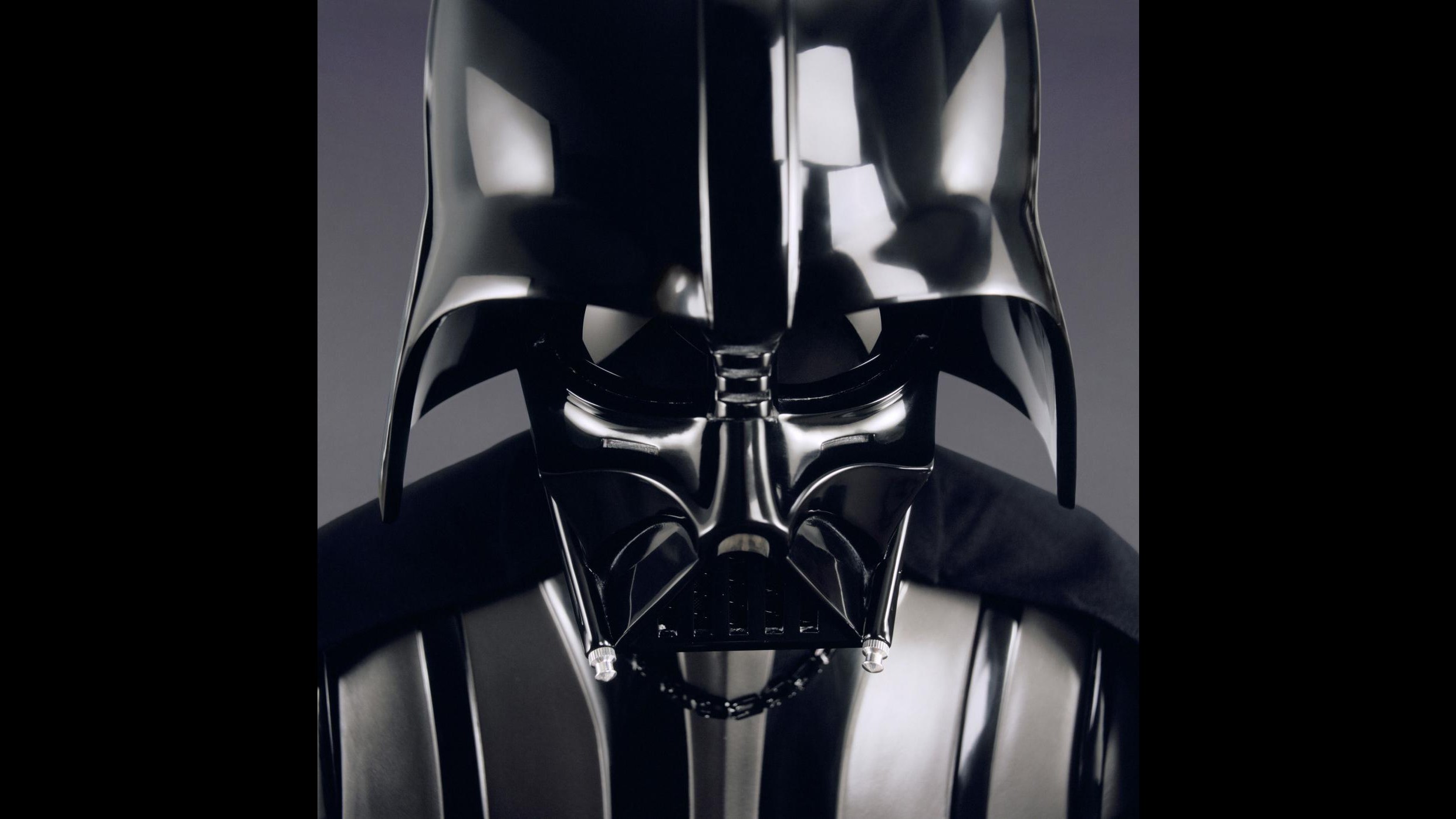 Germania, campagna per usare casco in bici: il testimonial è Darth Vader