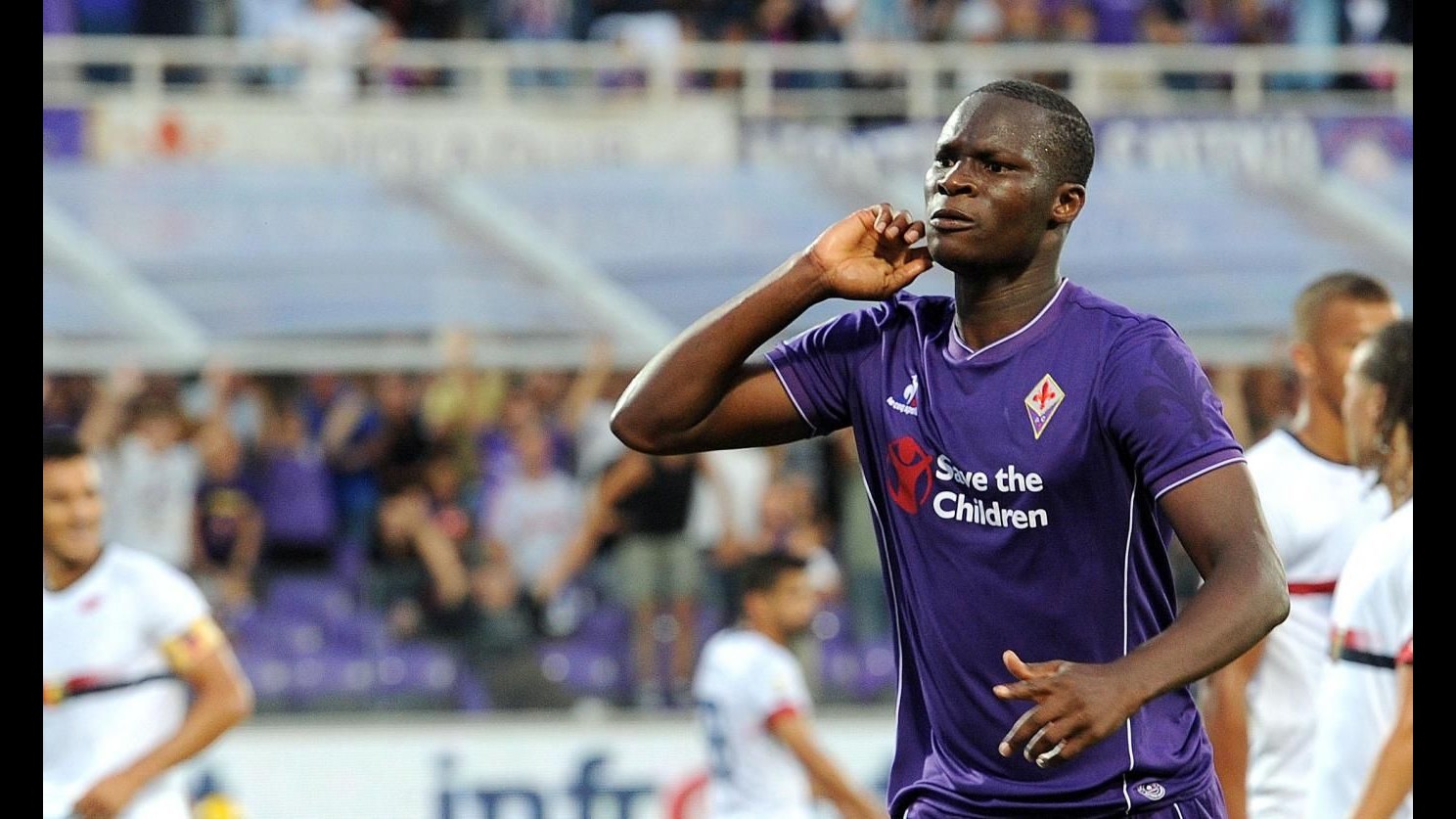 Fiorentina fatica e batte Genoa 1-0 con Babacar