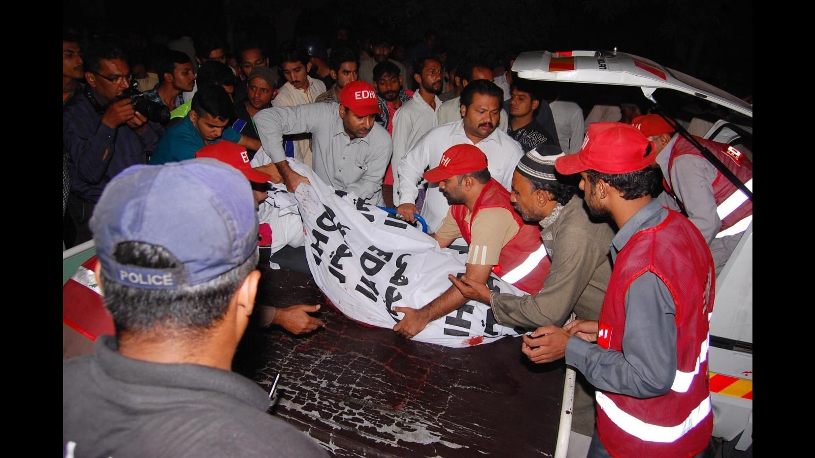 India, sale a 90 numero di morti in esplosione Madhya Pradesh