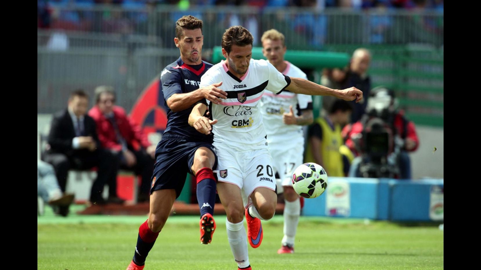 Serie A, Palermo viola S. Elia con Vazquez: Cagliari retrocede dopo 11 anni