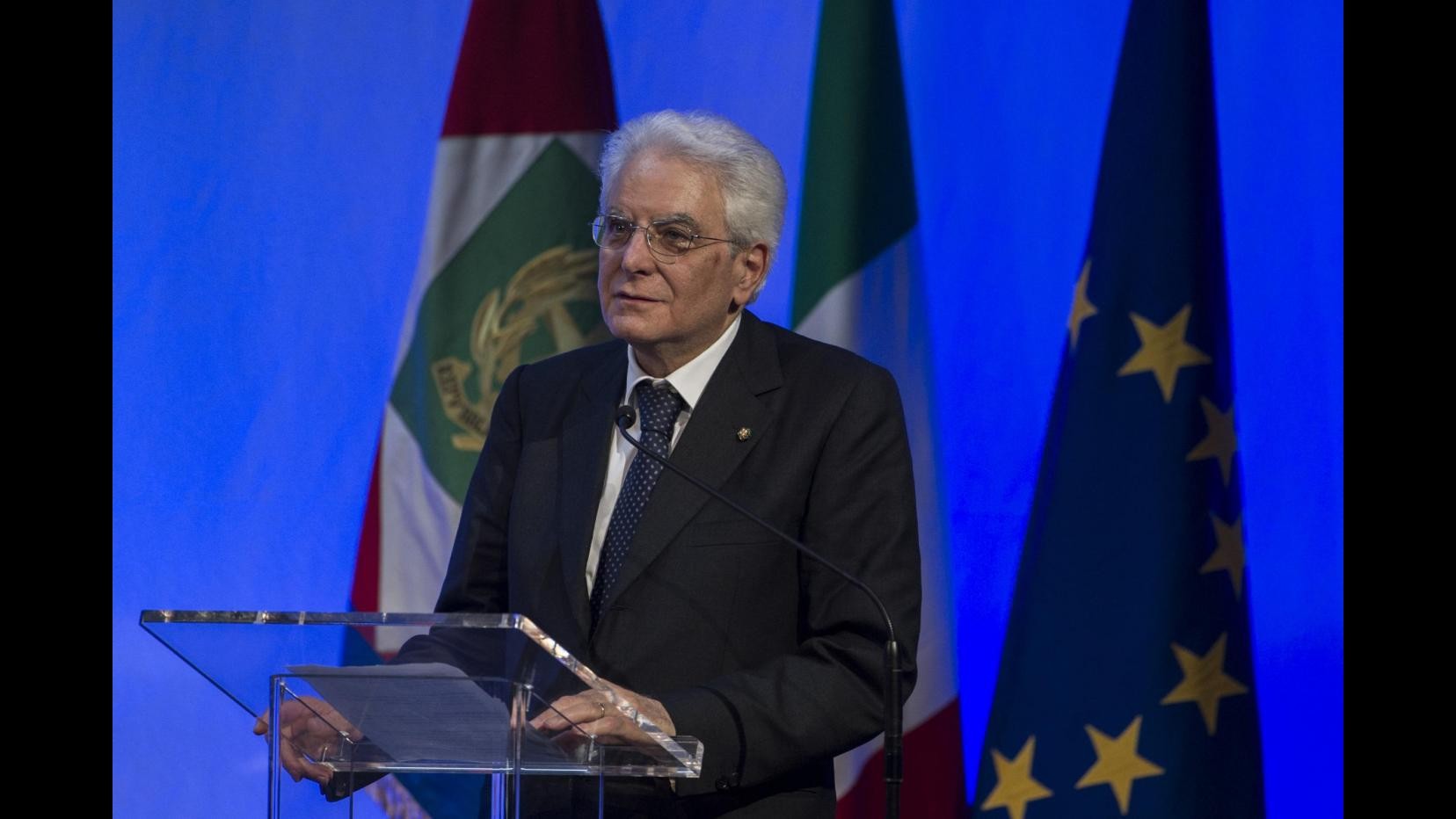 Omofobia, Mattarella: Bullismo è disumanità insopportabile