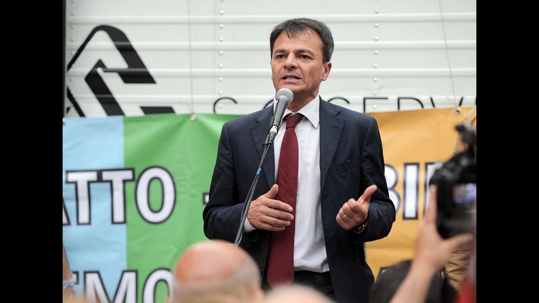 Pd, Fassina: C’è virus trasformista, se fossi ligure voterei Pastorino