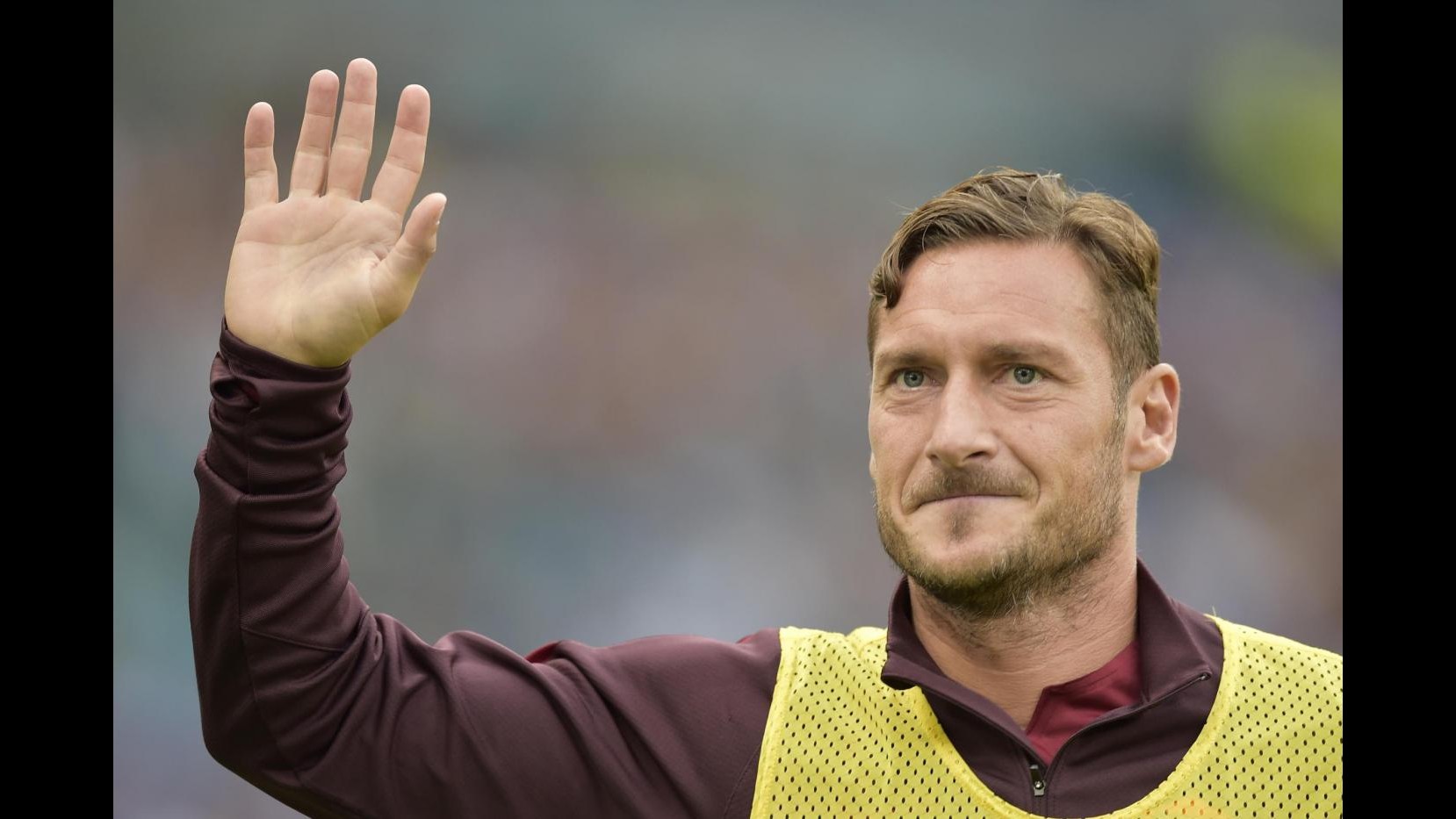 Buon compleanno, mio capitano Roma e Serie A festeggiano Totti