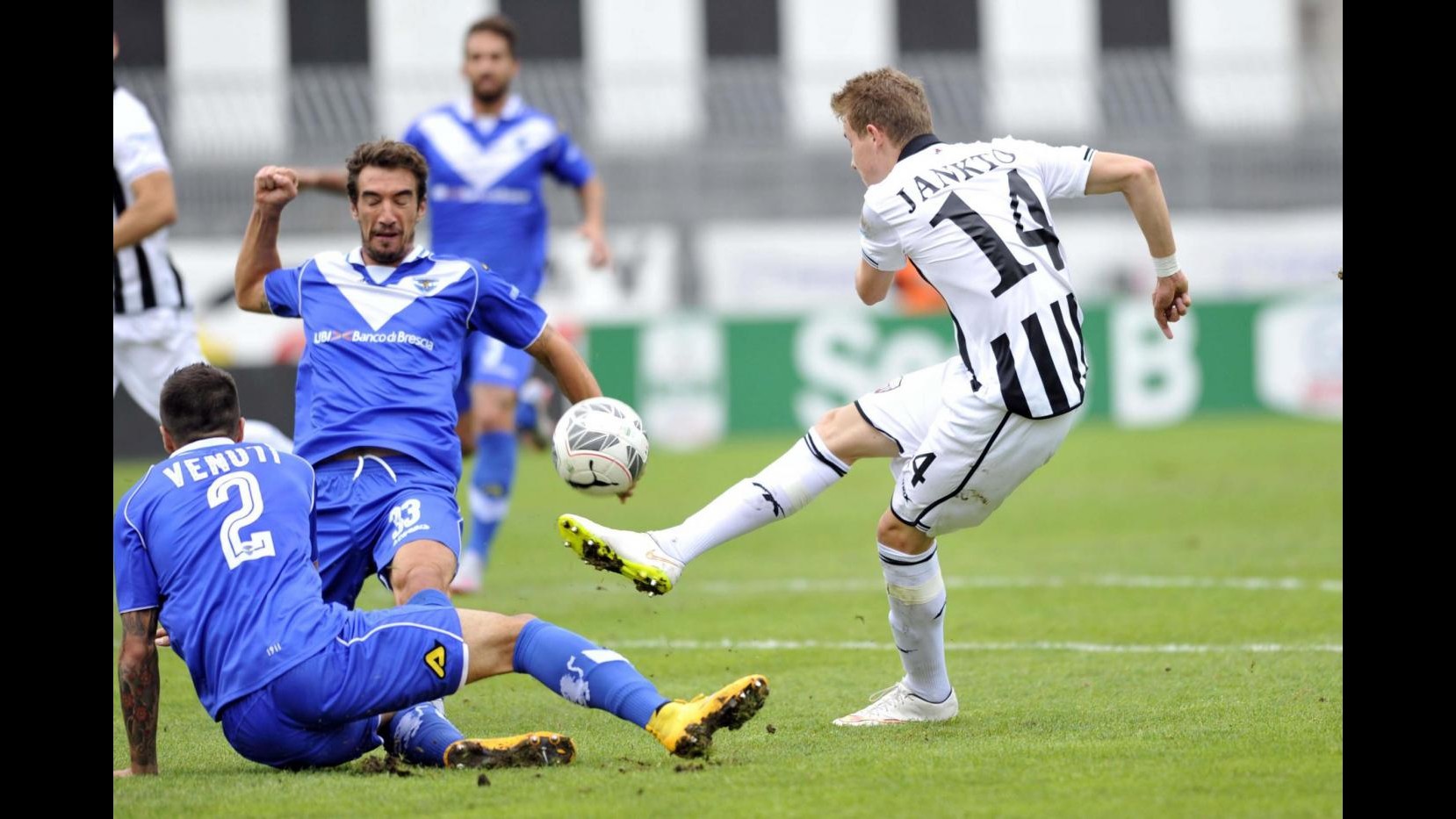 Calcio, Serie B: Ascoli-Brescia 0-0