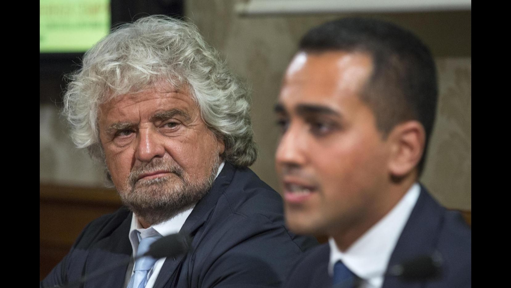 Riforme, Blog Grillo: Il nuovo Senato sarà altro passo per demolire la Costituzione