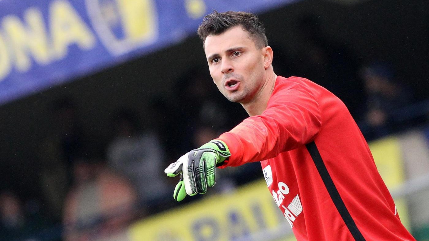 Hellas Verona: Rafael ceduto al Cagliari, preso Marcone