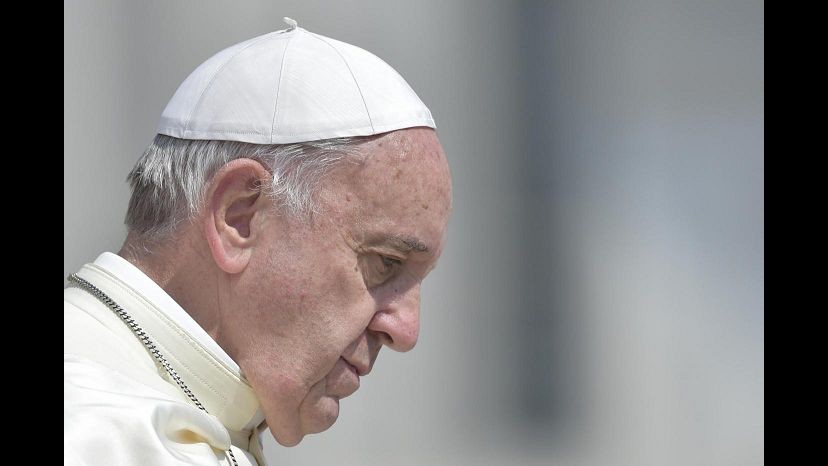 Papa: Diritto al lavoro è diritto alla dignità