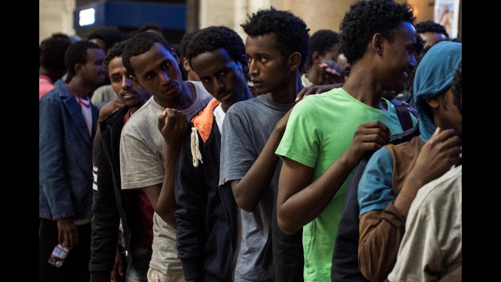 Immigrazione, Francia chiude confine: emergenza a Ventimiglia. Migranti in sciopero della fame