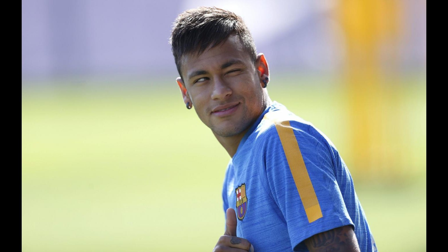 Brasile: Neymar accusato di maxi evasione fiscale
