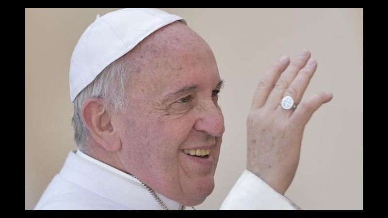 Papa: Possibile unico giorno per la Pasqua