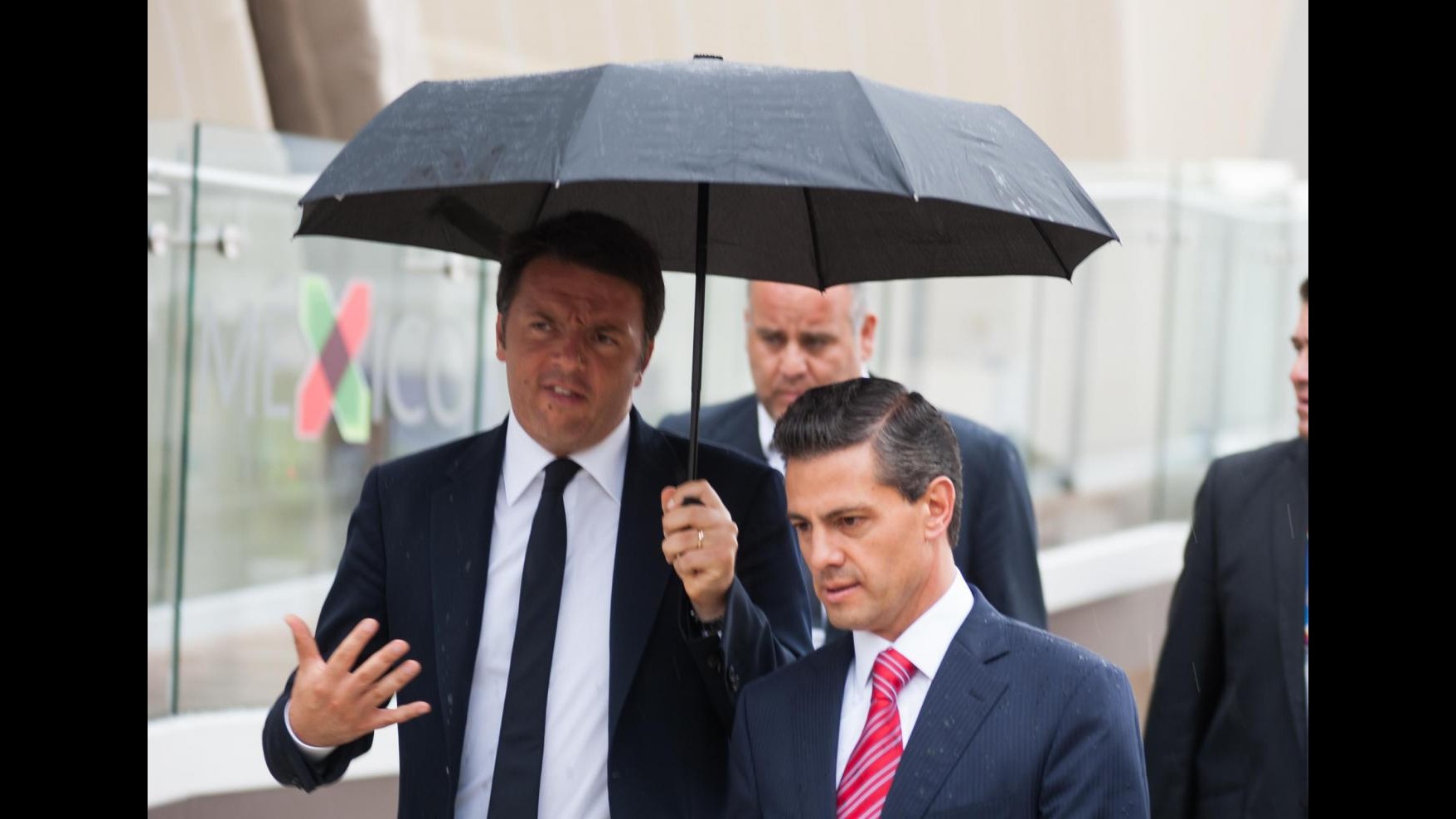 Renzi: Se si vuole crescere non bisogna restare ostaggio di lamentazioni