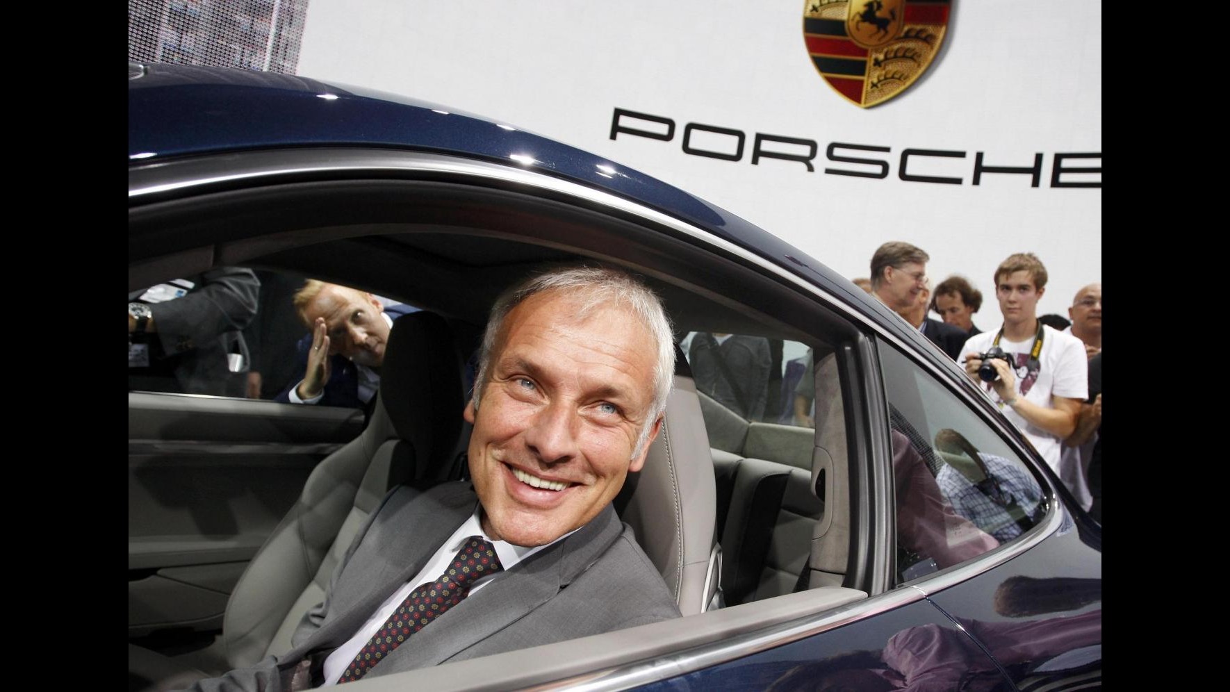 Volkswagen, Matthias Mueller è il nuovo ad  Svizzera blocca la vendita dei veicoli diesel