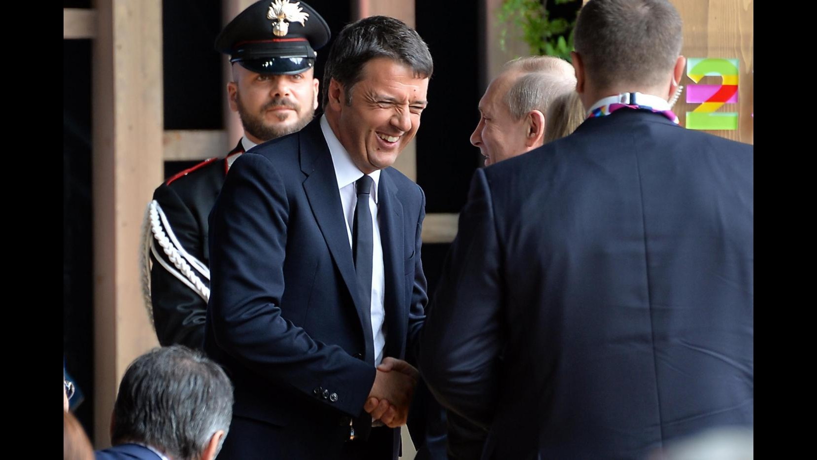 Ucraina, Putin: Discusso sanzioni, impediscono di lavorare insieme