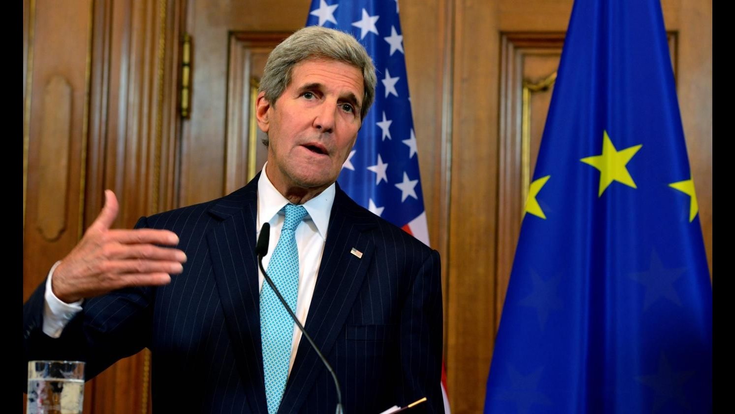 Kerry: Vogliamo distruggere l’Isis, Mosca smetta di sostenere Assad