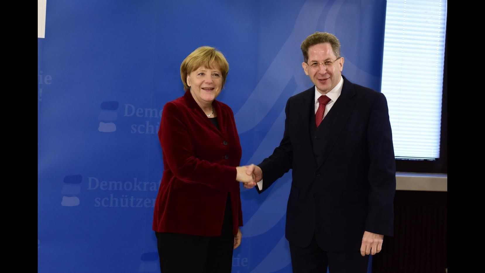 Migranti, Germania: Rischio reclutamento islamisti fra i profughi