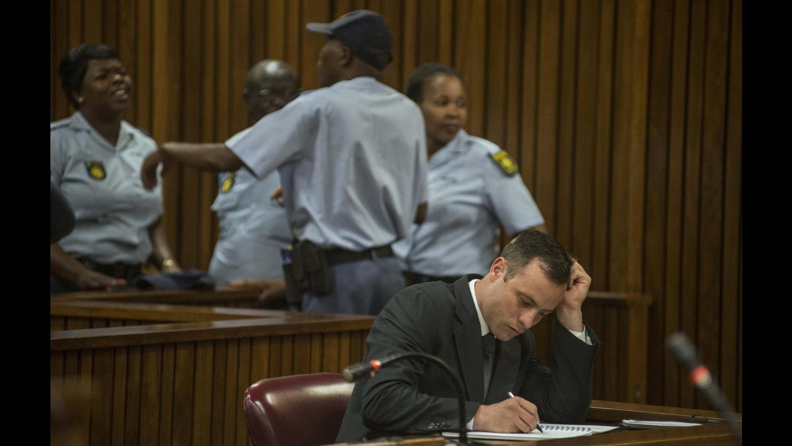 Processo Pistorius,  udienza di appello fissata per il prossimo 3 novembre