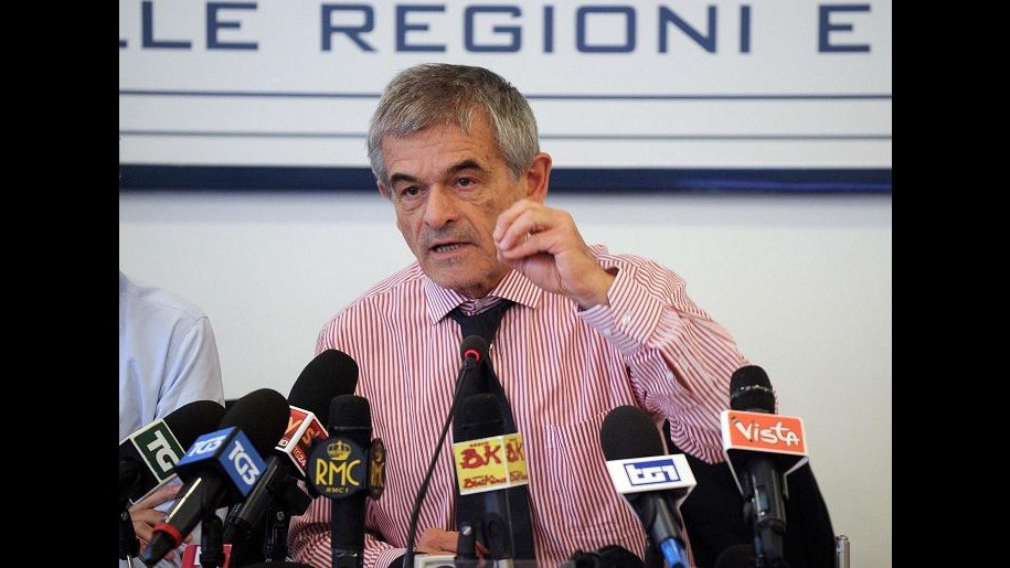 Immigrazione, Chiamparino: Stop ad accoglienza di Maroni illegittimo