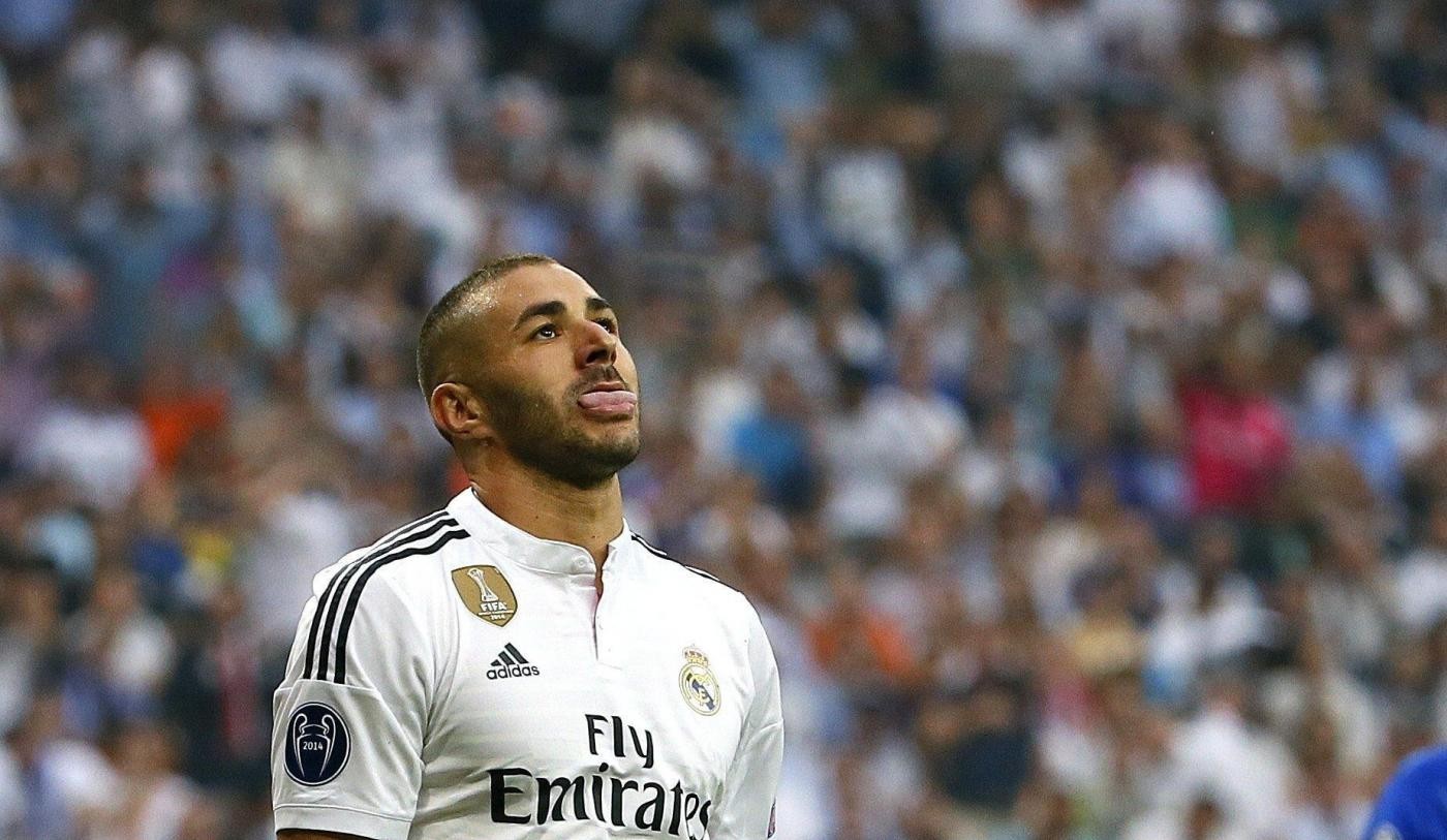 Calcio, stampa Gb: United vuole Benzema, pronti 55 milioni per Real