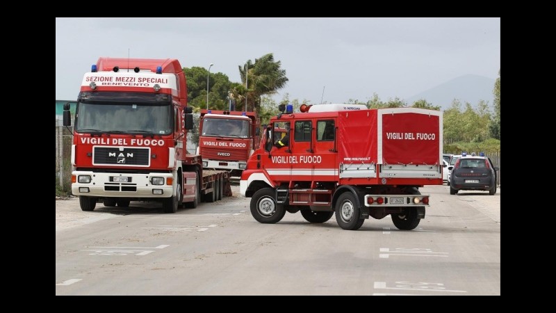Roma, dà fuoco a casa della ex: arrestato. Salve donna e figlia 7 anni