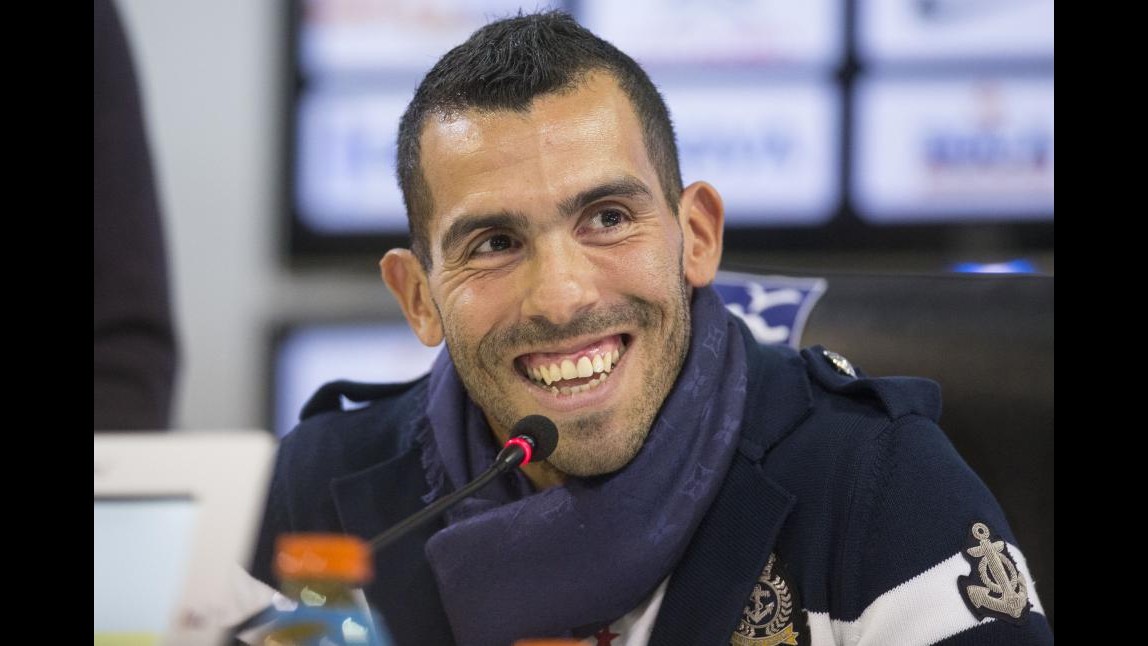 Argentina: Tevez trascina Boca ma rompe gamba ad avversario