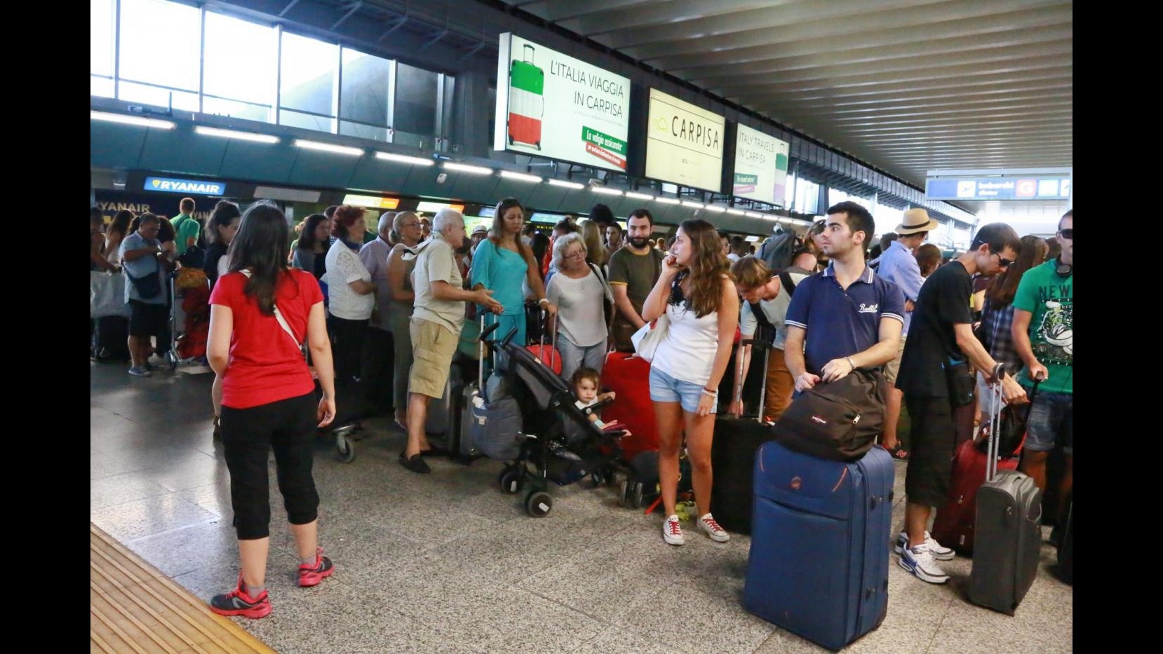 Fiumicino, evacuato per pacco sospetto Terminal 3