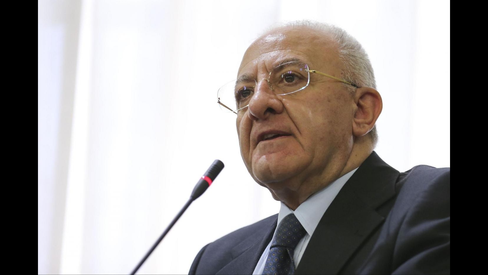 Renzi: Firmata sospensione di De Luca, mi aspetto ricorso
