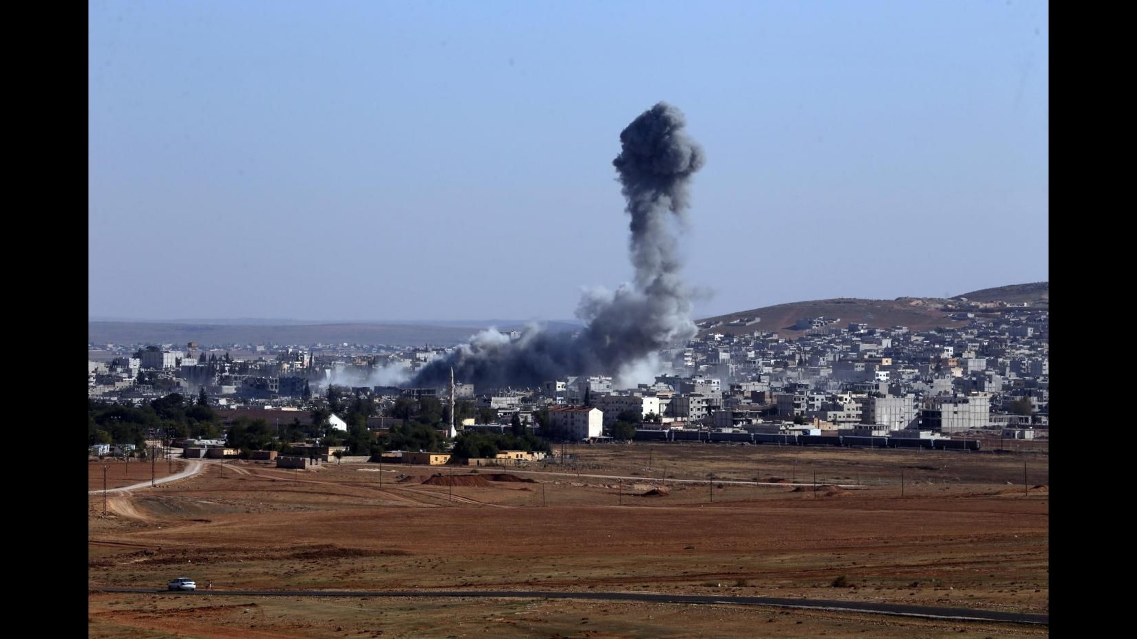 Siria, raid Russia in province Hama e Idlib, anche missili terra-terra