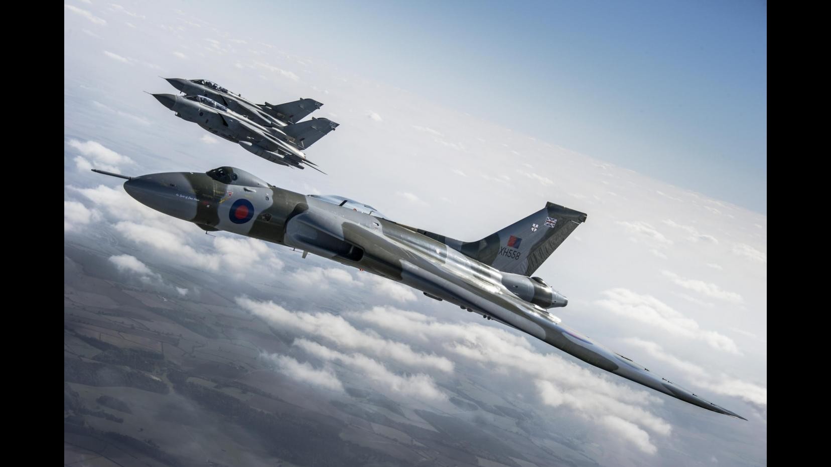 Quattro Tornado e 2 Predator: la missione italiana contro l’Isis