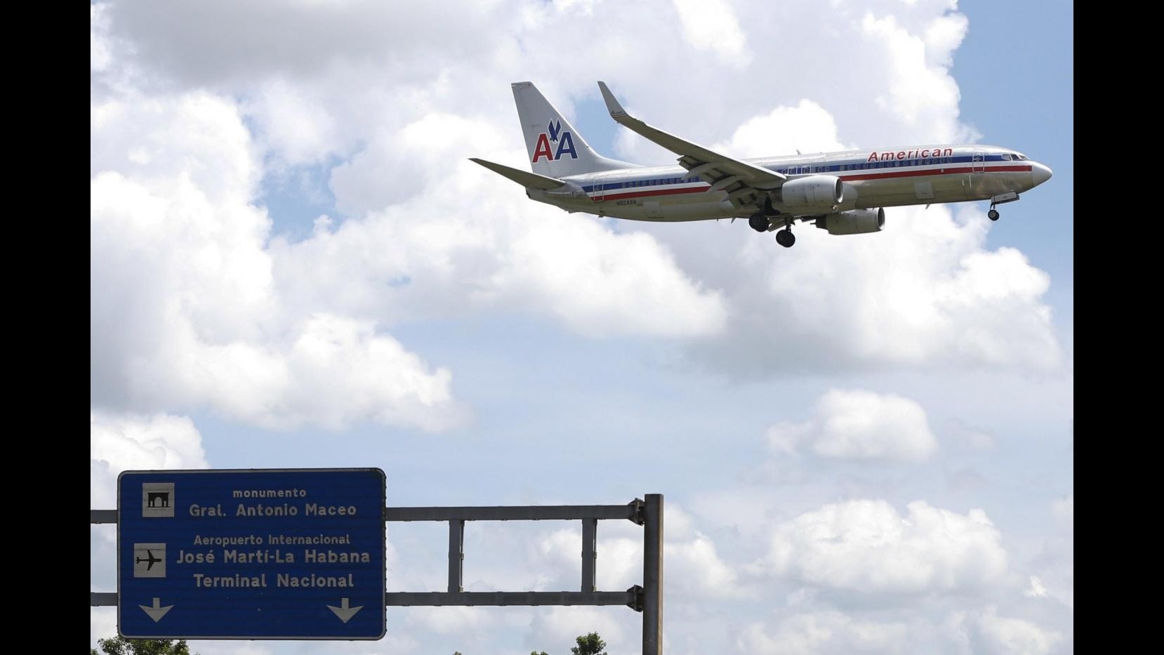 Usa, pilota si sente male e muore su volo Phoenix-Boston