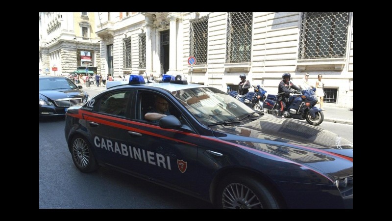 Pompei, arrestati per furto d’auto: ‘attrezzi’ nascosti nel parafango