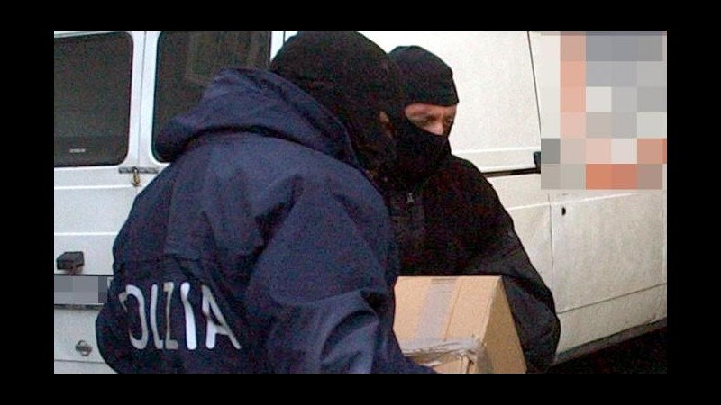 Caso Catania: indagato Terlizzi, trovati 100mila euro nella casa di un arrestato