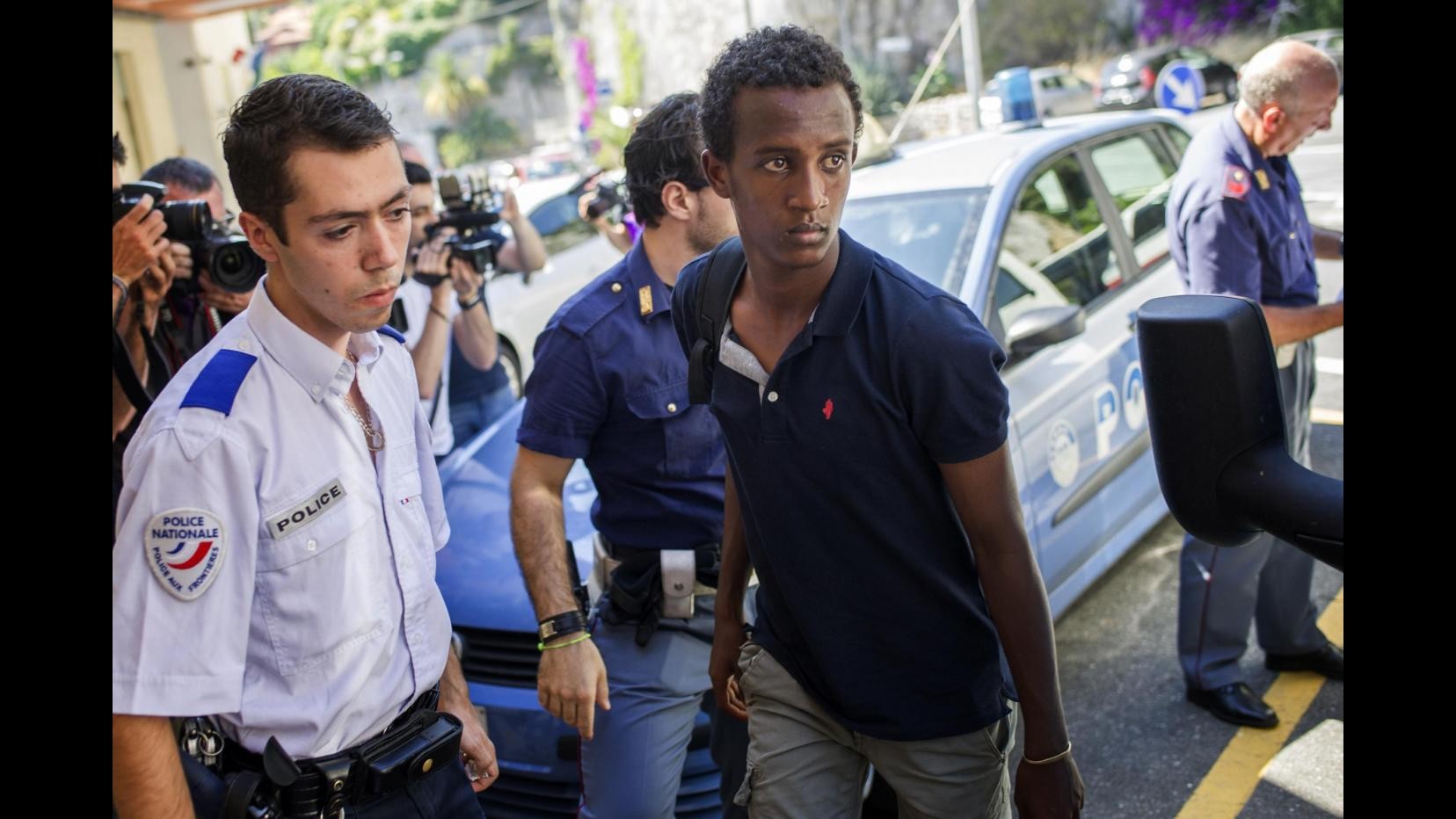 Stop ai respingimenti alla frontiera di Ventimiglia: 4 migranti lasciati liberi rimangono in Francia