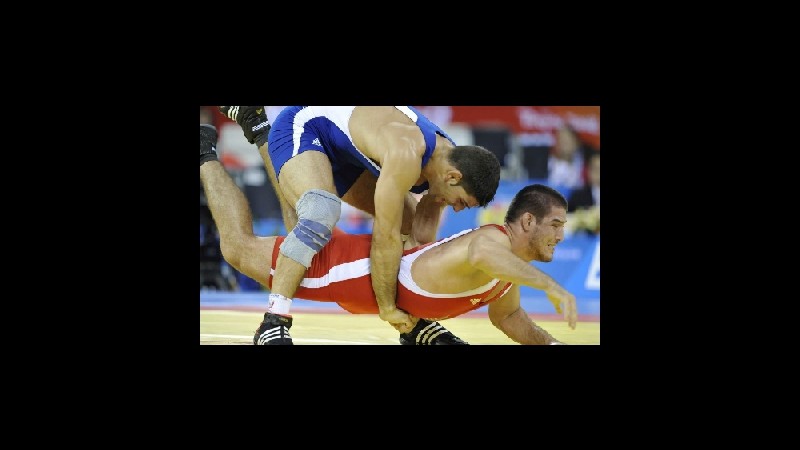 Baku 2015, lotta: botte fra bielorusso e georgiano, squalificati