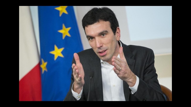 Martina: Dati Istat su export in linea con target 2015 a 36 miliardi