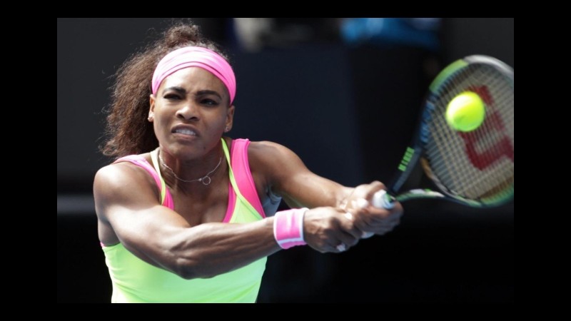 Wimbledon: Serena Williams travolge  Sharapova, in finale trova spagnola Muguruza