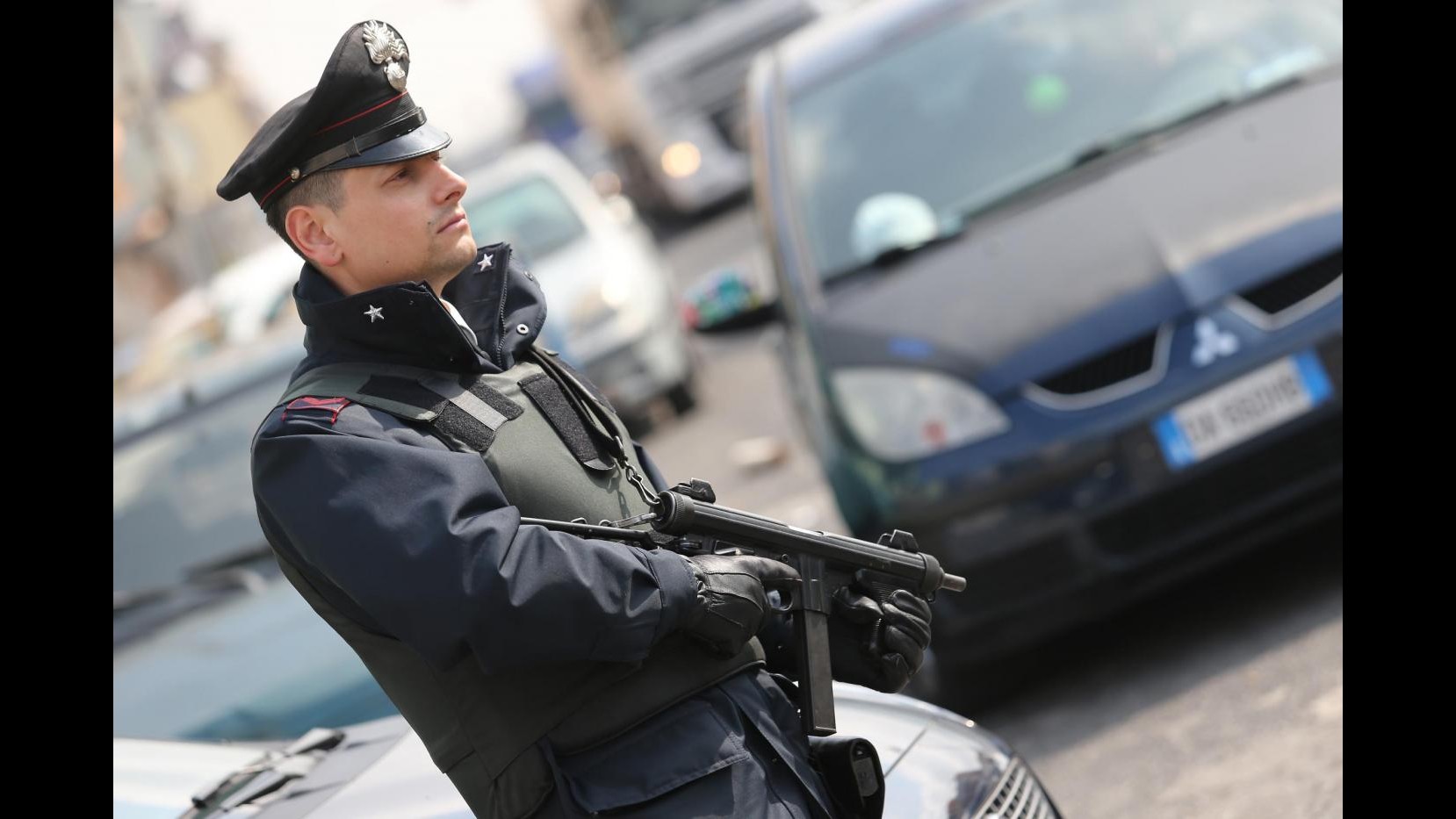 Foggia, accoltella vicino per una lite, arrestato per tentato omicidio