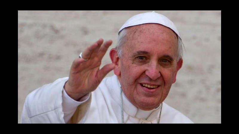 Papa Francesco in Bolivia, tè con la coca contro l’altitudine