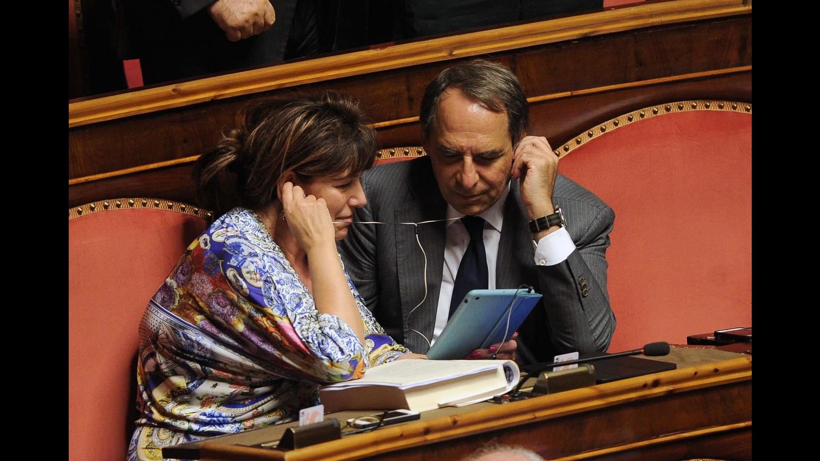 Ncd, senatori Ap: Spiace per Quagliariello ma azione governo continua