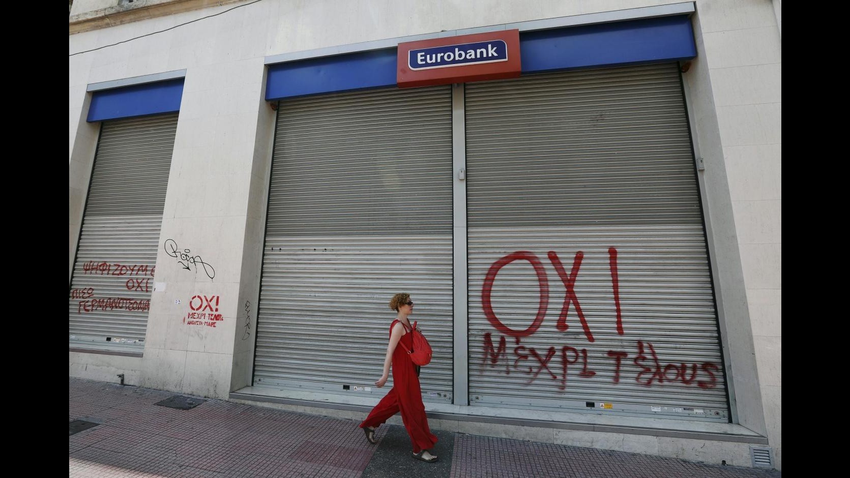 Grecia-Ue, oggi è il giorno della verità. ‘Oggi a Bruxelles? Incrociamo le dita’: ansia ad Atene