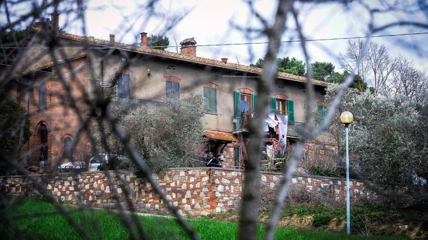 Perugia, padre uccide i due figli e si suicida