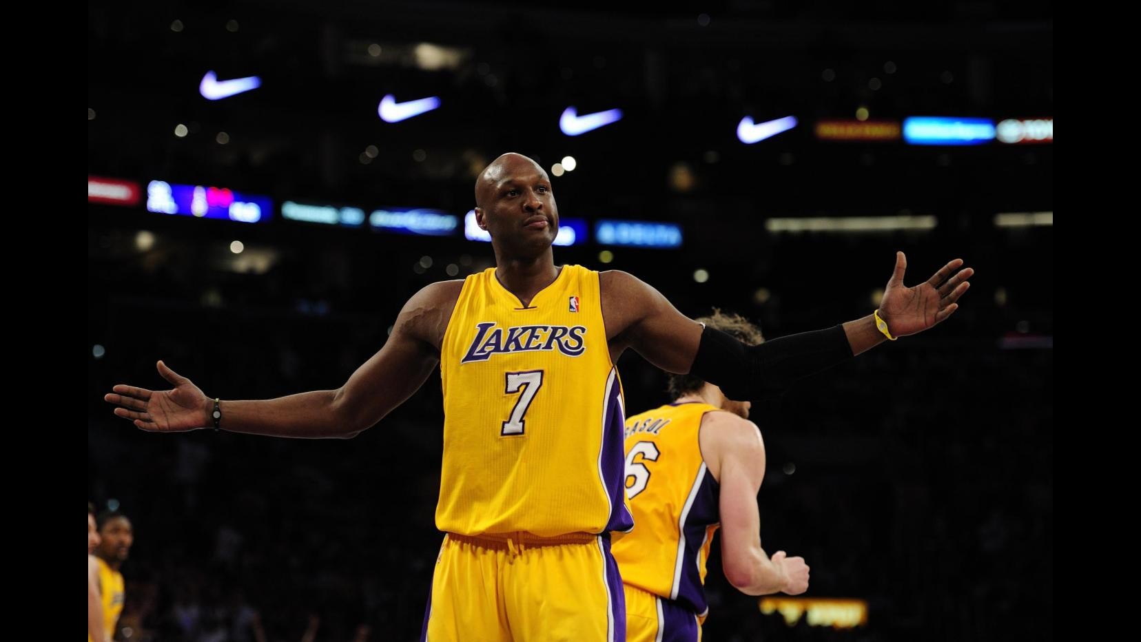 Paura per ex Nba Odom: trovato senza sensi in un bordello