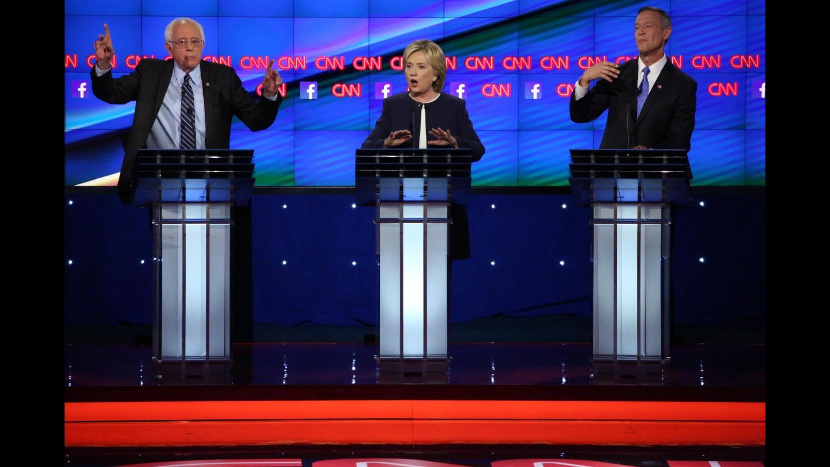 Usa 2016, nella sfida a 5 tra i dem si impone Hillary ma Sanders tiene testa