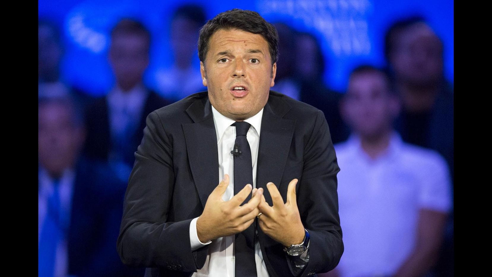 Renzi: Senza accordo sindacati-Confindustria interveniamo noi