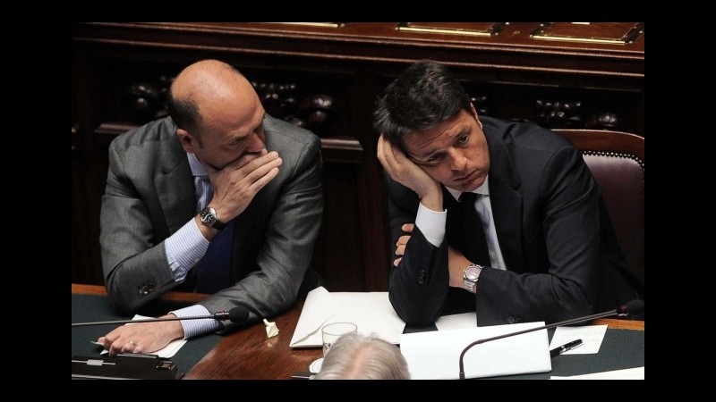 Unioni civili, scontro in maggioranza. Renzi preme: Da incardinare. Ap: Siamo contrari