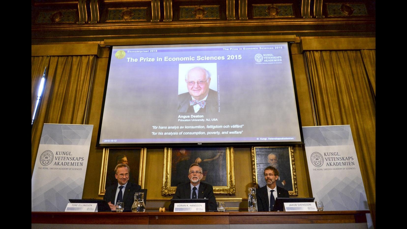 Nobel, premio Economia ad Angus Deaton per analisi su povertà e consumi