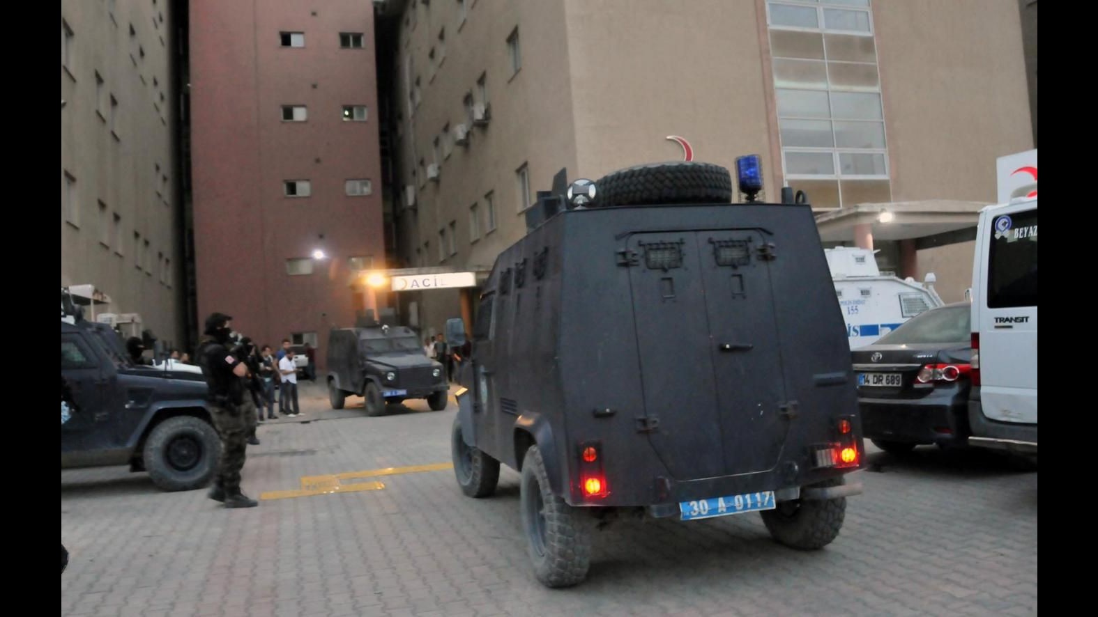 Turchia, attacco Ankara: contestati ministri su luogo esplosioni