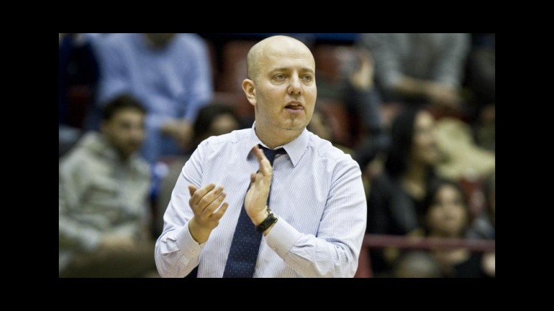 Basket, Reggio Emilia rinnova con coach Menetti fino al 2017