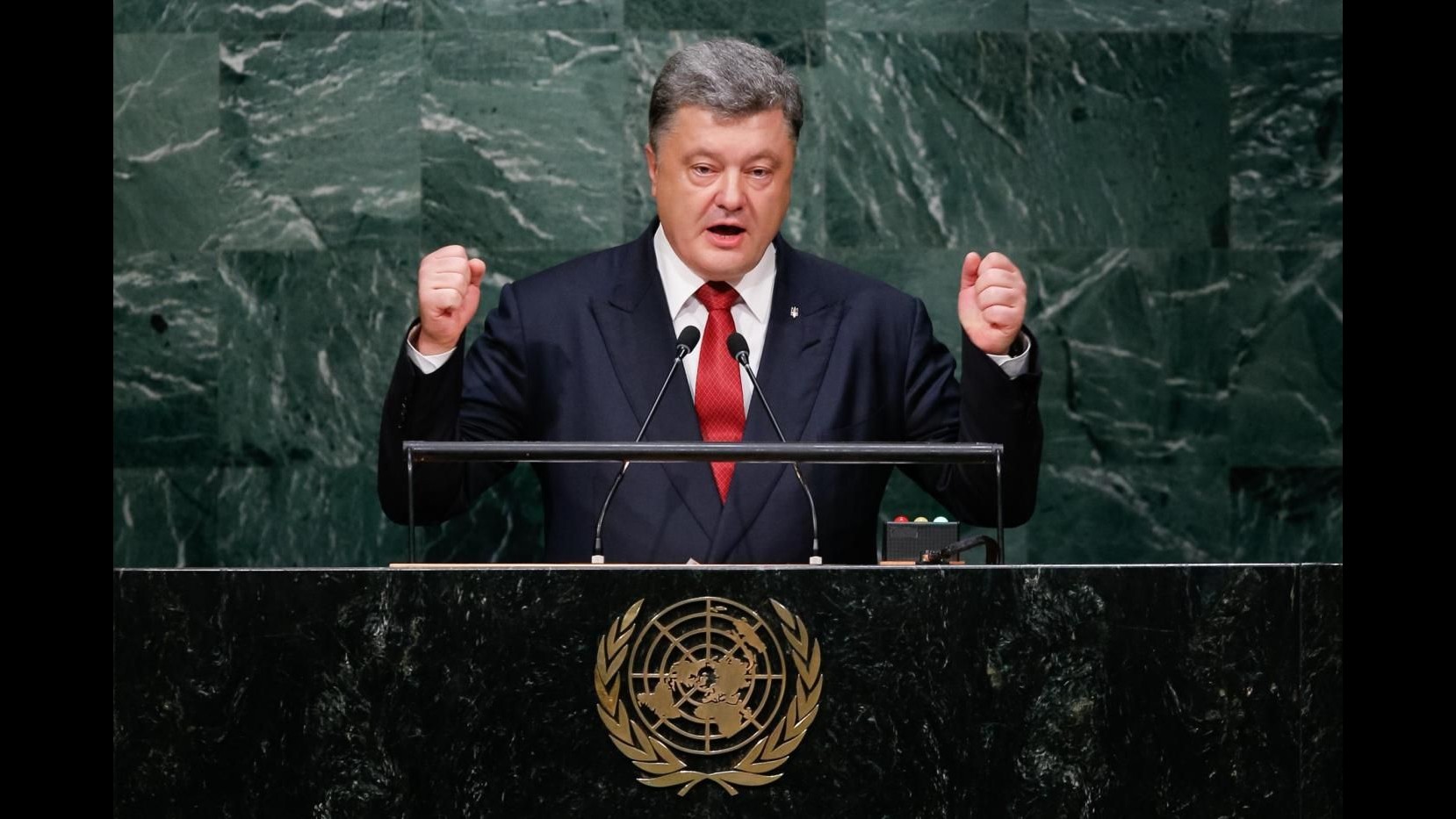 Ucraina, Poroshenko: Tregua da 2 settimane, ottimismo per pace