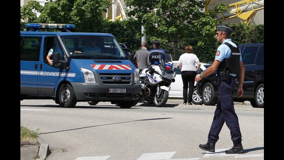 Francia, l’autore dell’attacco alla fabbrica si difende: Non sono un jihadista